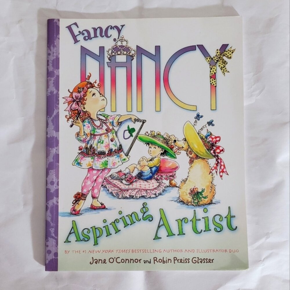 3/$15 Fancy Nancy "Aspiring Artist" Picture book